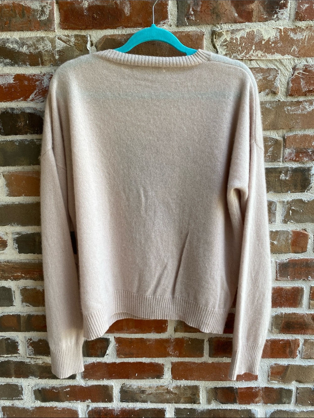Skull Cashmere Pale Pink Crewneck Sweater with Floral Embroidery Skull  Motif - Picture 8 of 13